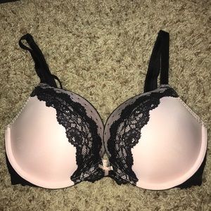 32 DD pink and black lace bra